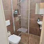 Residenz Vier Jahreszeiten מונשאו