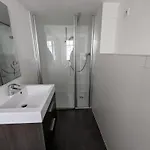 Residenz Vier Jahreszeiten מונשאו