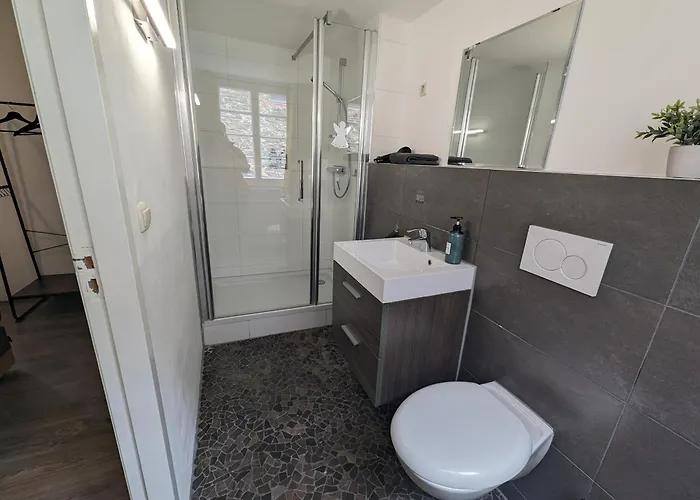 Residenz Vier Jahreszeiten Μονσάου